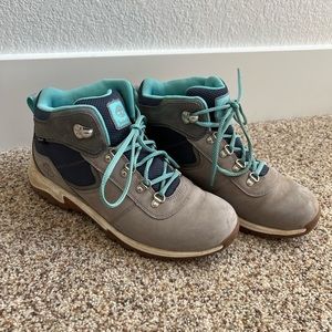 Timberland Hiking Boots-Women's size 8